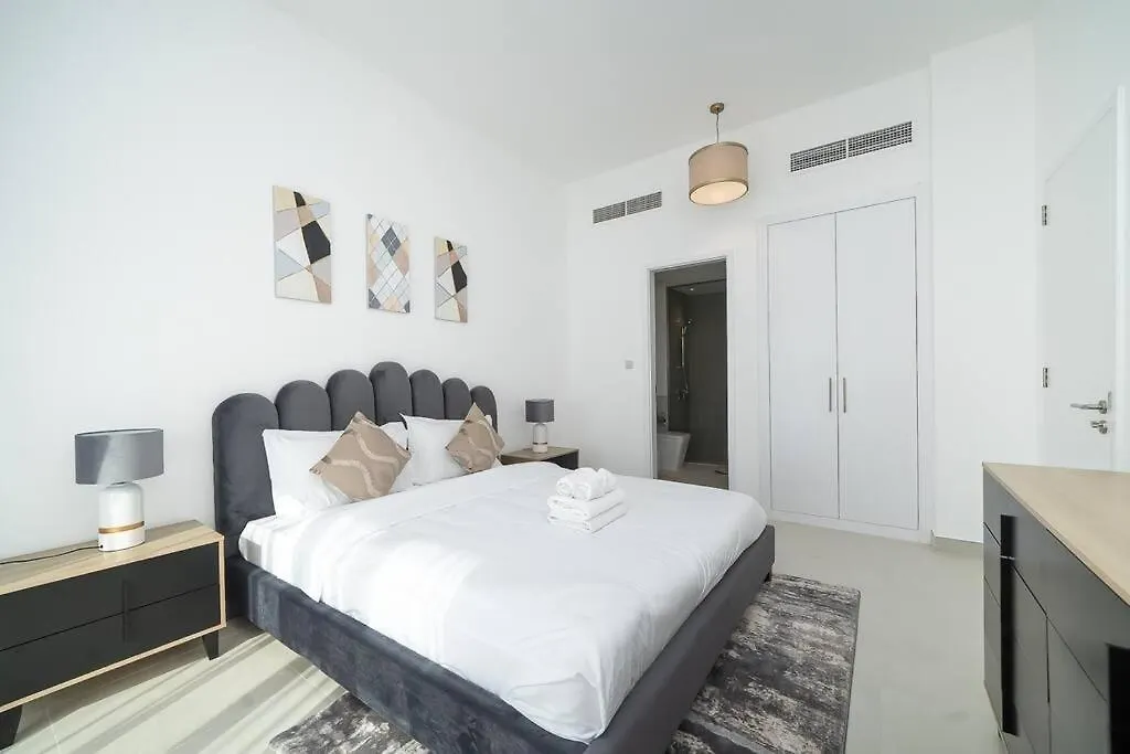 Stonetree - Furnished 2Br With Floor-To-Ceiling Window Apartment Dubai United Arab Emirates